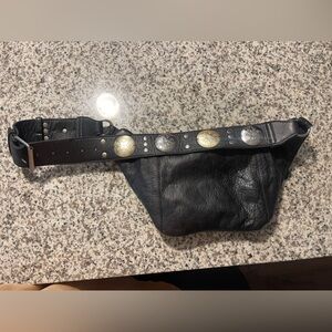 WILDER EMBELLISHED SLING BAG FP